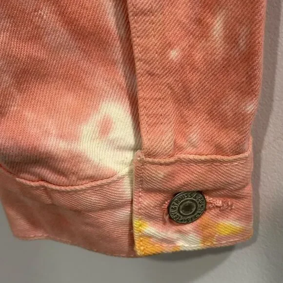 Levi's Vibrant Tie-Dye Denim Jacket - Picture 11 of 14